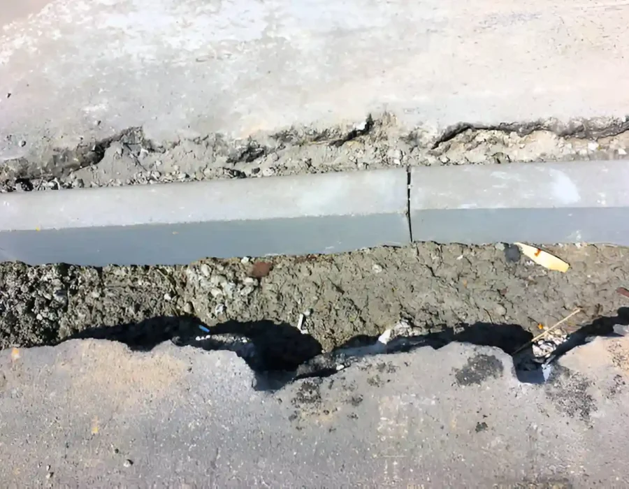 Concrete Demolition Damage: Foundation Crack Repair